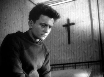 Claude Laydu - Diary of a Country Priest - Filmfotos