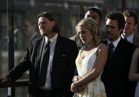 Donal Logue, Laura Allen, Michael Raymond-James - Terriers - Photos