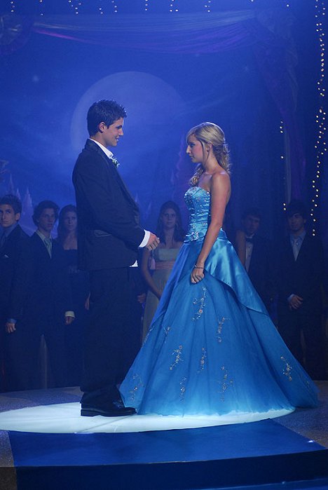 Robbie Amell, Ashley Tisdale - Picture This - Z filmu