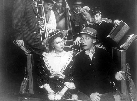 Mary Martin, Bing Crosby - Kiihoittavaa rytmiä - Kuvat elokuvasta