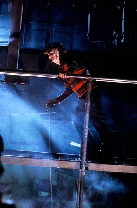 Robert Englund - Pesadelo em Elm Street II - Do filme