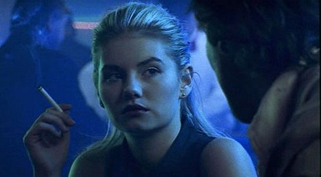 Elisha Cuthbert - Lucky Girl - Z filmu