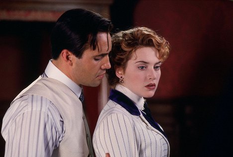 Billy Zane, Kate Winslet - Titanic - Photos