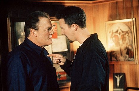 Stacy Keach, Edward Norton