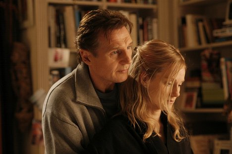 Liam Neeson, Laura Linney - Niewinna - Z filmu