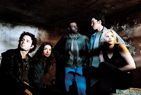 Luke Kirby, Bianca Kajlich, Sean Patrick Thomas, Thomas Ian Nicholas, Katee Sackhoff - Halloween: Zmrtvýchvstání - Z filmu