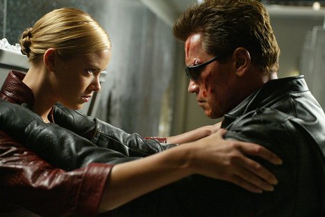Kristanna Loken, Arnold Schwarzenegger - Terminátor 3: Vzpoura strojů - Z filmu