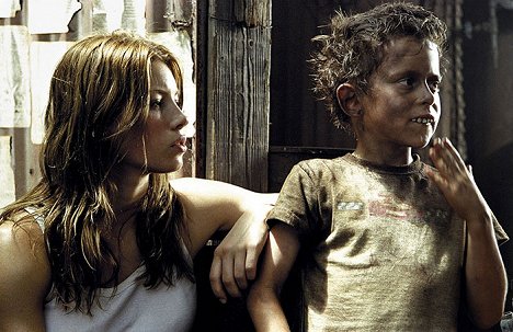 Jessica Biel, David Dorfman - Michael Bay's Texas Chainsaw Massacre - Filmfotos
