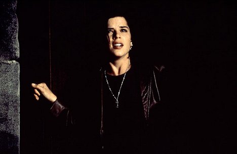 Neve Campbell - Scream 2 - Photos