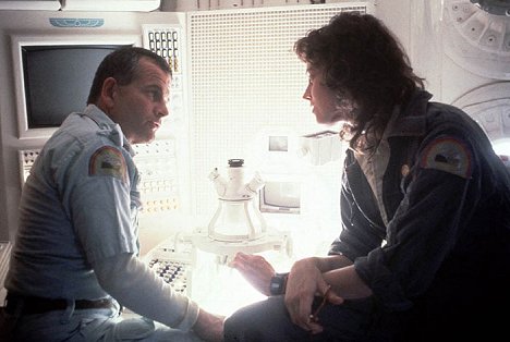 Ian Holm, Sigourney Weaver - Alien, le huitième passager - Film
