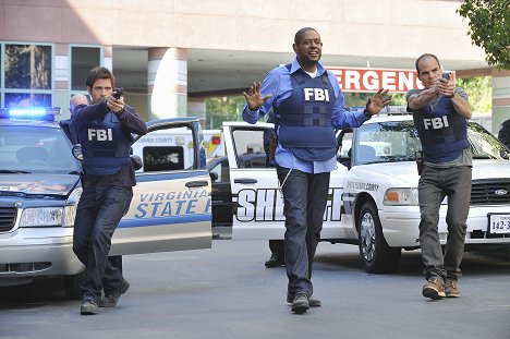 Matt Ryan, Forest Whitaker, Michael Kelly - Criminal Minds: Suspect Behavior - Photos
