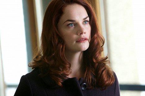 Ruth Wilson - Luther - Episode 1 - Photos