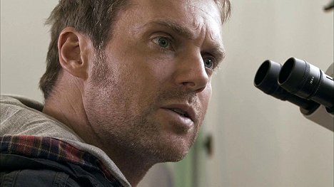 Michael Shanks - Tempestad ártica - De la película