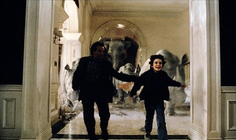 Robin Williams, Bradley Pierce - Jumanji - Filmfotos