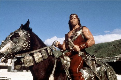 Arnold Schwarzenegger - Red Sonja - Photos