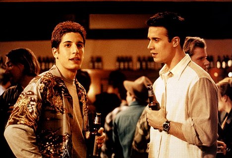 Jason Biggs, Freddie Prinze Jr. - Chicos y chicas - De la película