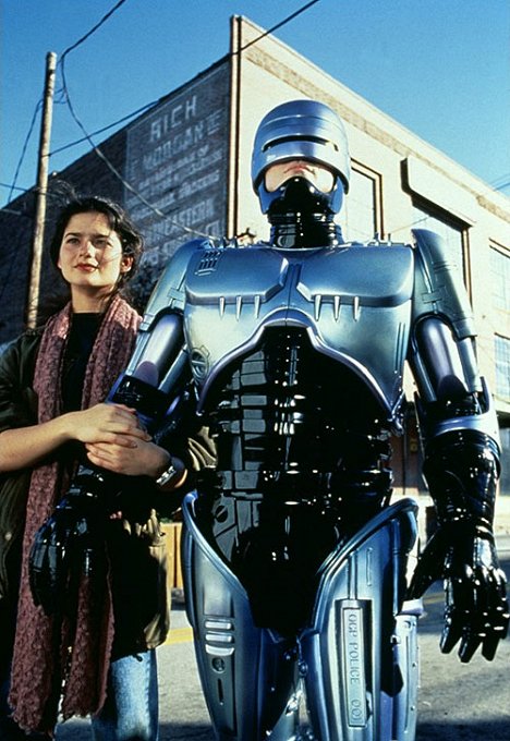 Jill Hennessy, Robert John Burke - RoboCop 3 - Filmfotos