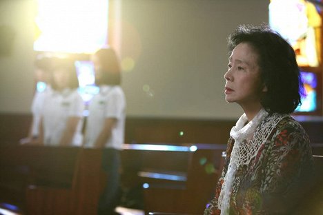 Jeong-hee Yoon - Poetry - Film