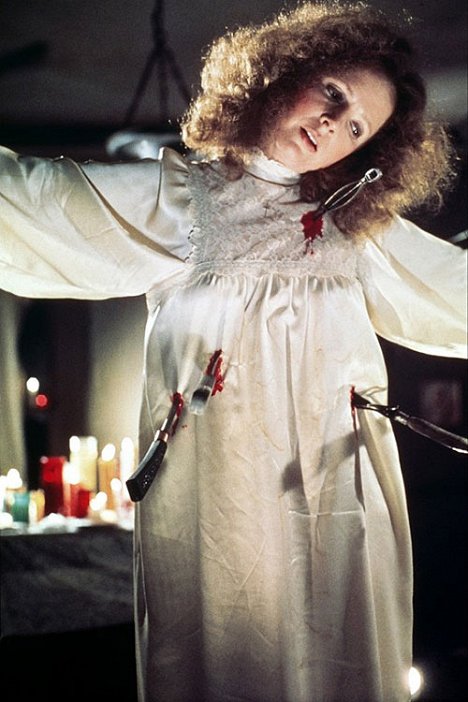 Piper Laurie - Carrie - Photos