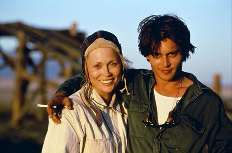 Faye Dunaway, Johnny Depp - Arizonai álmodozók - Filmfotók