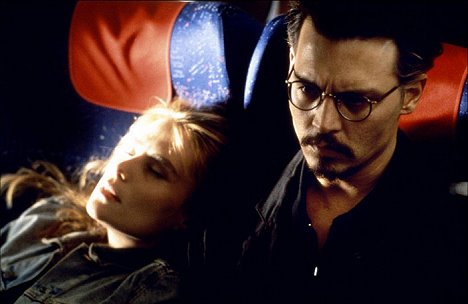 Emmanuelle Seigner, Johnny Depp - La novena puerta - De la película
