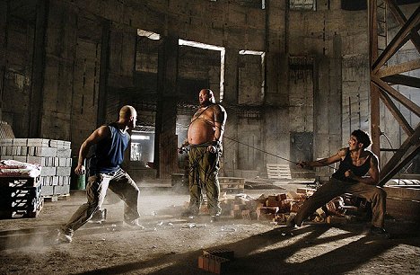 Cyril Raffaelli, Jeff Rudom, David Belle - B13 - Os Gangs do Bairro 13 - Do filme