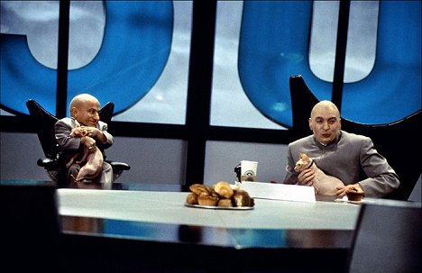 Verne Troyer, Mike Myers - Austin Powers 2 - Z filmu