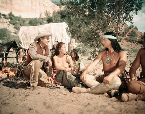Ben Johnson, Joan Taylor, Lex Barker - Häuptling der Apachen - Werbefoto