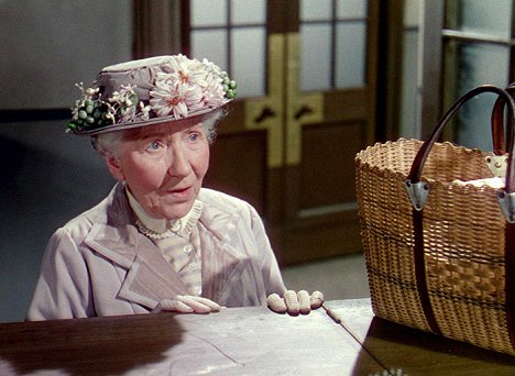 Katie Johnson - The Ladykillers - Do filme