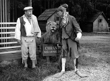 Zdeněk Srstka, Josef Kemr - Blázni, vodníci a podvodníci - Z filmu