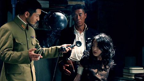 Xiaoming Huang, Xun Zhou - Feng Sheng - Z filmu