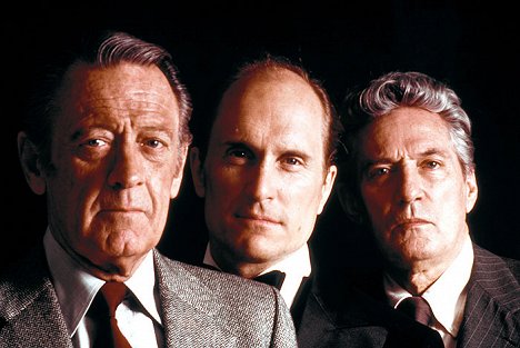 William Holden, Robert Duvall, Peter Finch - Escândalo na TV - Promo