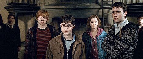 Rupert Grint, Daniel Radcliffe, Emma Watson, Matthew Lewis - Harry Potter und die Heiligtümer des Todes - Teil 2 - Filmfotos