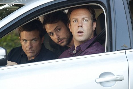 Jason Bateman, Charlie Day, Jason Sudeikis - Kill the Boss - Filmfotos