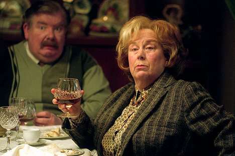 Richard Griffiths, Pam Ferris - Harry Potter and the Prisoner of Azkaban - Photos