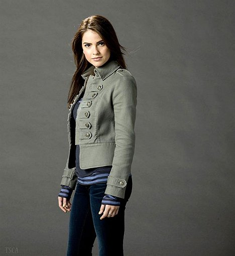 Shelley Hennig - The Secret Circle - Promóció fotók