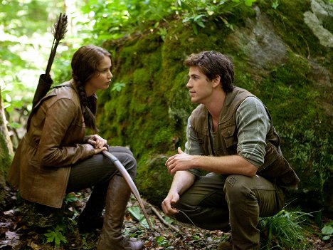 Jennifer Lawrence, Liam Hemsworth - The Hunger Games - Van film