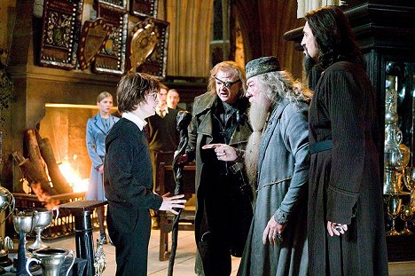 Daniel Radcliffe, Brendan Gleeson, Michael Gambon, Predrag Bjelac - Harry Potter and the Goblet of Fire - Photos