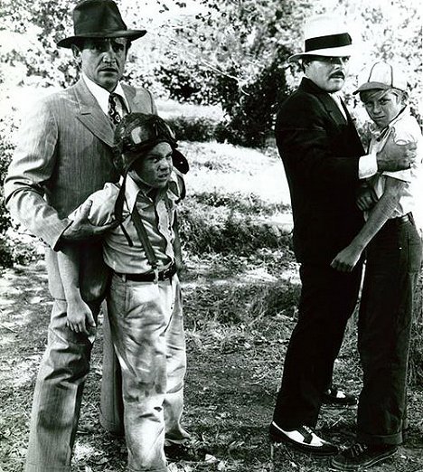 Richard Bakalyan, Scott C. Kolden, Mills Watson, Vincent Van Patten - Charley and the Angel - De la película