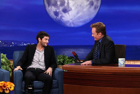 Jim Sturgess, Conan O'Brien - Conan - Photos