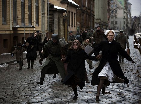 Anna Paquin - The Courageous Heart of Irena Sendler - Filmfotók