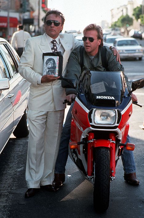 Dennis Hopper, Kiefer Sutherland - Flashback - Filmfotos