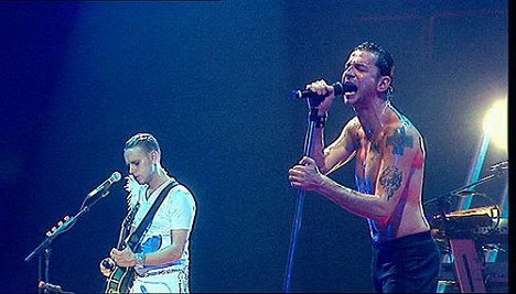 Martin Gore, David Gahan - Depeche Mode: One Night in Paris - Z filmu