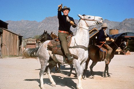 Kirk Douglas - Kova sakki - Kuvat elokuvasta