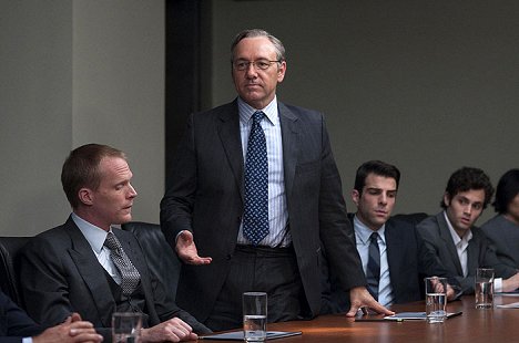 Paul Bettany, Kevin Spacey, Zachary Quinto, Penn Badgley - Margin Call - Film