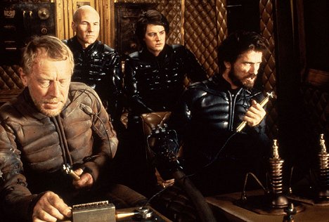 Max von Sydow, Patrick Stewart, Kyle MacLachlan, Jürgen Prochnow - Dune - Van film