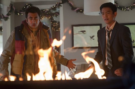 Kal Penn, John Cho - Zahulíme, uvidíme 3: Vianočná jazda - Z filmu