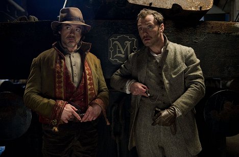 Robert Downey Jr., Jude Law - Sherlock Holmes: A Game of Shadows - Photos