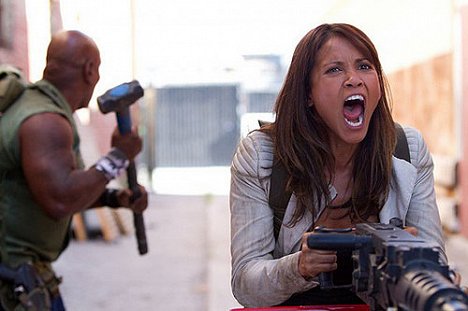 Lesley-Ann Brandt - Zombi apokalipszis - Filmfotók