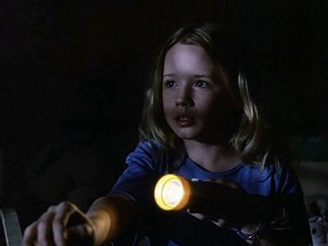 Rachel Duncan - Amityville 8: La casa de las muñecas - De la película